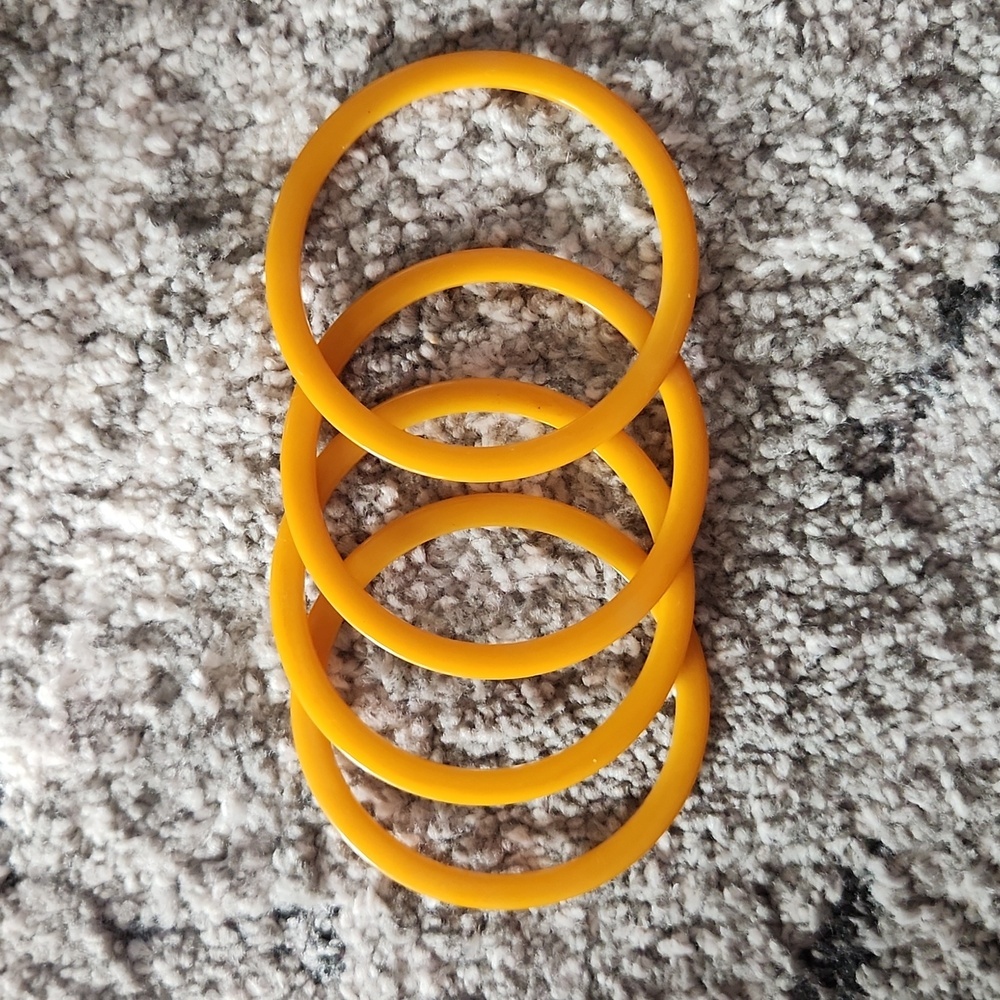 4 Thin Butterscotch Bakelite Bangles